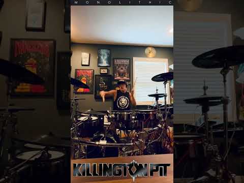Will Hunt of Evanescence/Killington Pit plays "Monolithic"