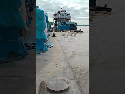 llegando a ala ciudad de contamana río Ucayali, Loreto 👍😎😇