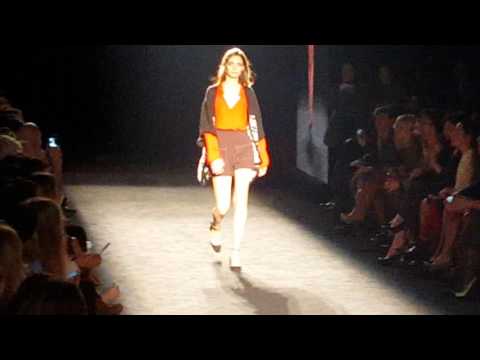 Desfile SITA MURT en la 080FashionBcn 2016