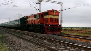 preview picture of video 'Nandigram Express IN aggressive mood with #11567 Pune WDM3D |INDIAN RAILWAYS'