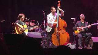 Madeleine Peyroux. Dance me yo the end of love. Leonard Cohen