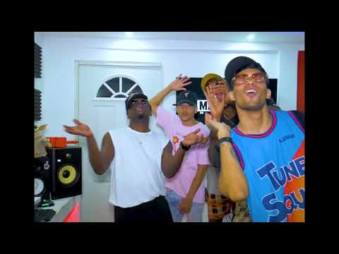 DJ Gomeko, @WildeyLucho  & Yeyo Yeyito - La Perlona ( Video Official )