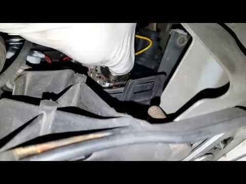 How to change bulb - Mercedes Vito