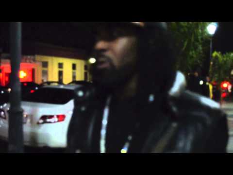 D-LO aka MR. NO HOE performing LIVE in SAN DIEGO