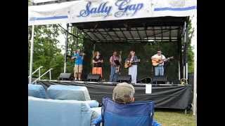 The Sparks Sisters (Featuring Shay) "Who Will Sing For Me?" Sally Gap Festival 2015