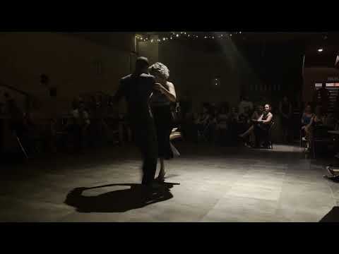 Pablo Rodríguez y Majo Martirena bailan Suerte Loca (2/4). Lirondo Milonga.  15/02/2022