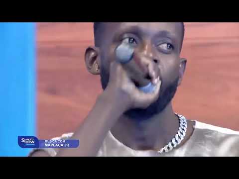 MAPLACA JR  ENCANTA O PUBLICO DO ISTO E SHOW COM DUAS MUSICAS UNEDITAS
