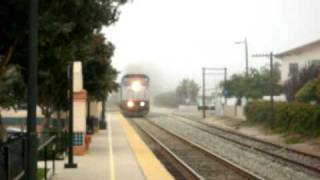 preview picture of video 'Coast Starlight 11 Led By a Dash 8-32BWH in Grover Beach'