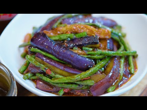 Eggplant and Yard Bean Stir-Fry