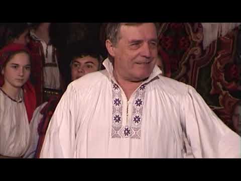 Emisiunea "Cununa Folclorului" de vorbă cu Petre Petruse