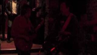 Roy and the Devils Motorcycle, concert au bar 