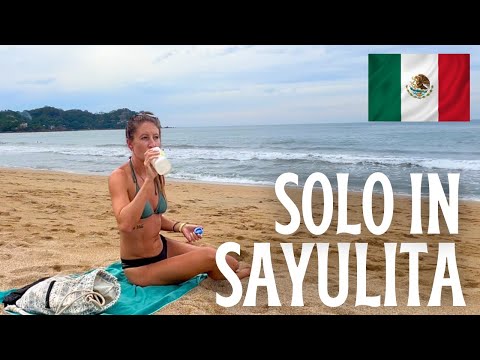 Life in Sayulita, Mexico 🇲🇽 Yoga, Gym, Beach, Salsa Nightlife