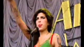Amy Winehouse - Monkey Man (Live Glastonbury 2007)