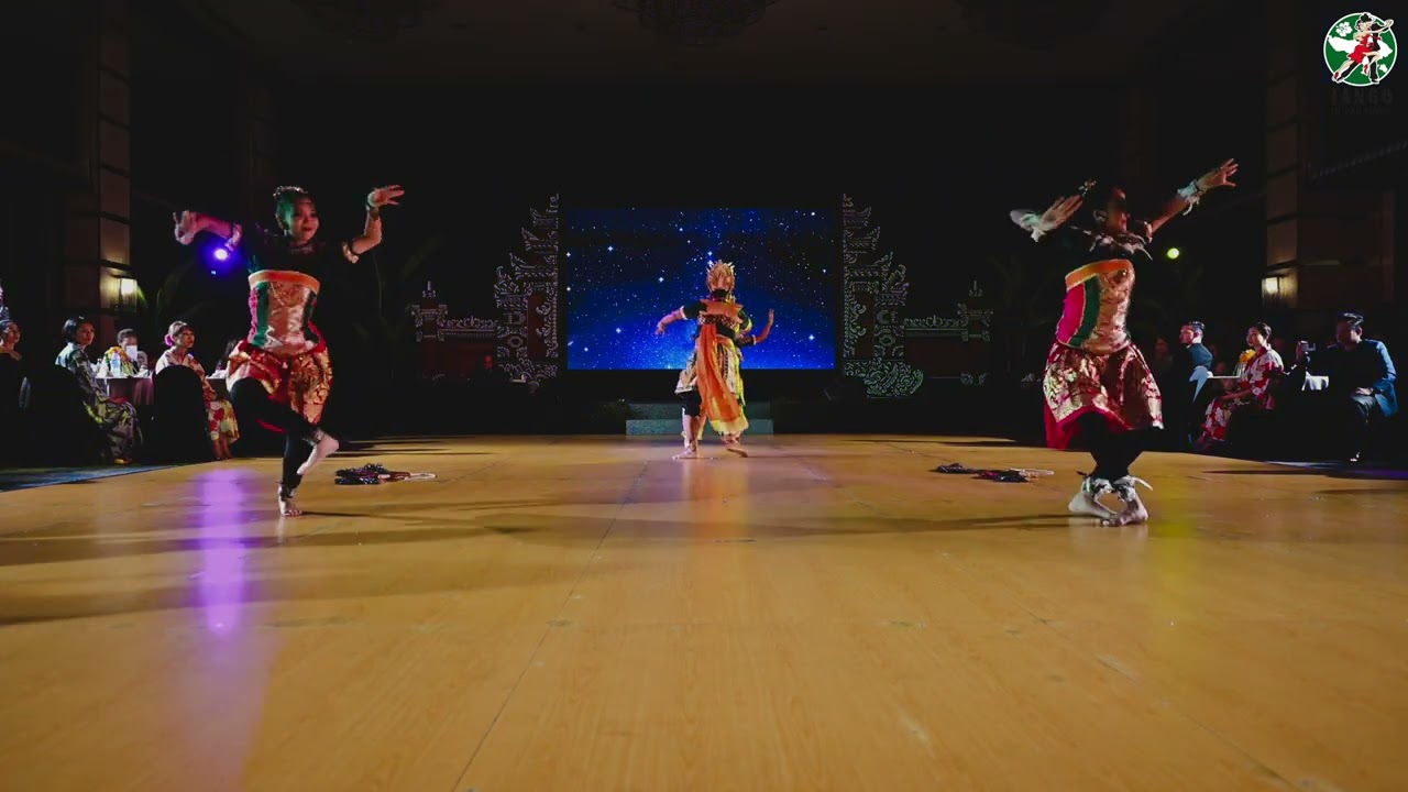 A WEEK OF TANGO IN BALI - Tango in Paradise - Cultural Show 1-1 David Palo & Leandro Oliver