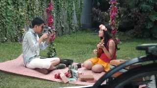 Download lagu UNI(x) - Tak Berhenti Tersenyum mp3