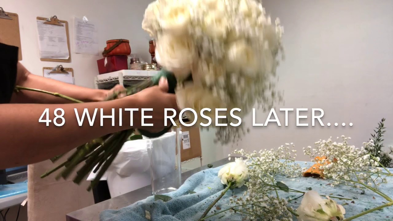 How to do big round white roses bride's bouquet. Personal Flowers (2 of 2)