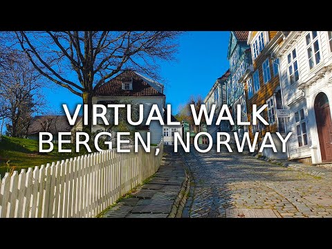 Passeio relaxante a pé pelo Museu Old Bergen, Gamle Bergen, Noruega. (4K)