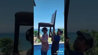 Download lagu Tiktok bunda sarwendah dan onyo mp3