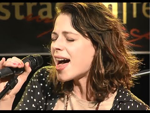 CÄTHE "Ich muss gar nichts" UNPLUGGED KONZERT