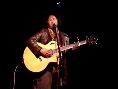 I FALL TO PIECES - performed by Lisa Sanders