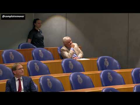 Mededelingen, wisselingen in de Tweede Kamer.