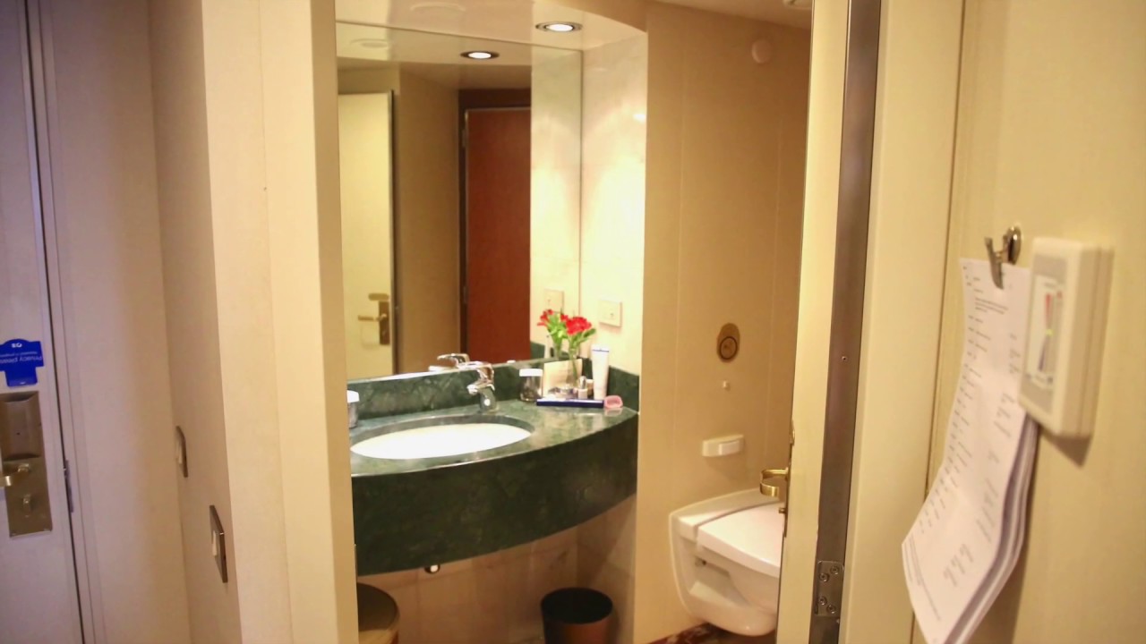 Crown Princess - Cabin D737 - Video 1
