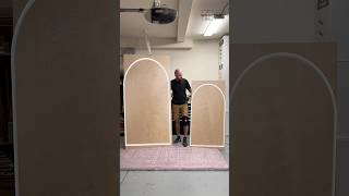 Simple DIY Arch Backdrop for your event beginner tutorial #event #backdrop #arch