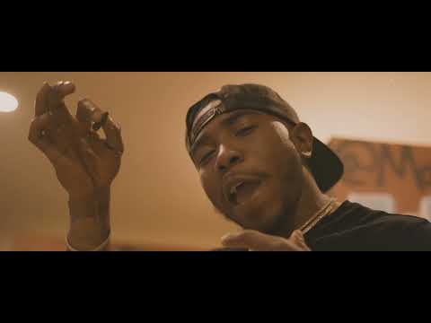 Agunaa ft K smith - Dont Run