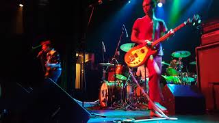 The Dirty Nil - Wrestle Yü to Husker Dü