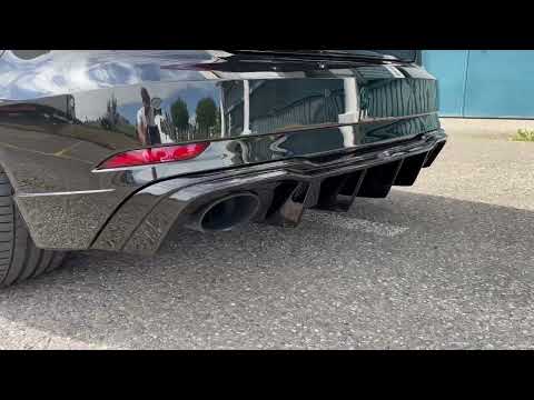 AUDI RS3 Sportback 2.5 TSI quattro S-tronic *Configuration unique - NO FAP - Freins Carbone*-video-32