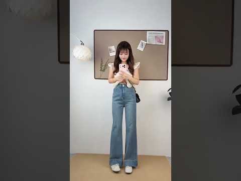 小个子还没买到合适微喇裤的可以入这条 #显瘦牛仔裤穿搭#紧身牛仔裤yyds #夏日活力穿搭推荐 #简单款式更能突出人的气质 #ootd穿搭