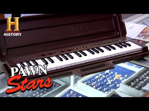 Pawn Stars: Keyboard Used by Three Dog Night (Season 7) | History
