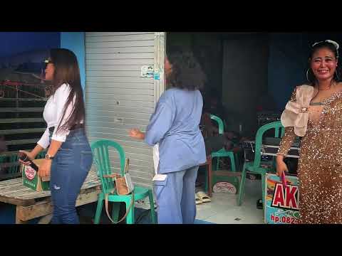 Lagu Bima Dompu ..!! Selingkuh Cover Tina & Echy Naura - Akbar Musik