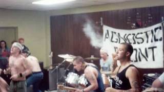 AGNOSTIC FRONT   Victim in pain