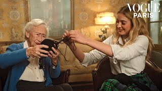 Alexandra Ricci learns to knit with the Woolmark x KARL LAGERFELD kit | Vogue Paris