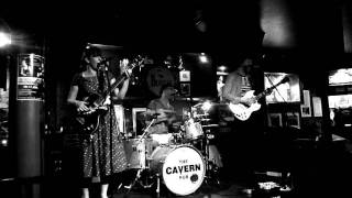 Kelly's Heels Someone Somewhere The Cavern Pub Liverpool 22nd May 2011.