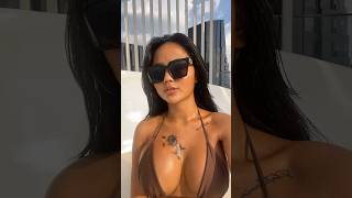 Download lagu Beautiful day in the pool 😜 #dance #thailand #swimsuits #beautiful #bikini mp3