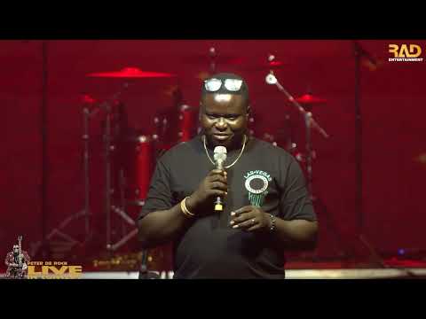 MCMAJOR DE CHINESE BOY PERFORMANCE AT THE PETER DE ROCK LIVE IN CONCERT