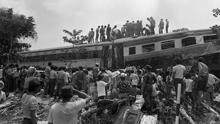 Download lagu Video Pasca Kecelakaan Kereta Api di Bintaro (Tragedi Bintaro I) (1987) mp3