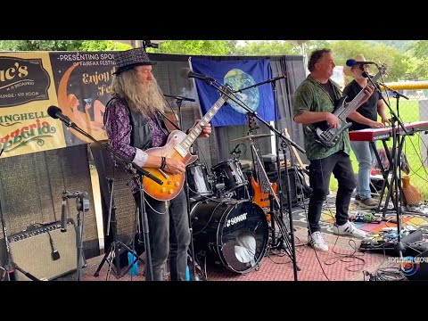 Tom Finch Group video