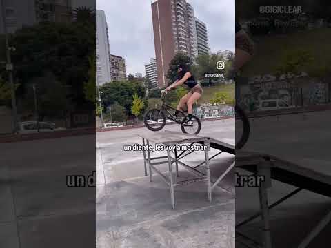 El bmx es extremo #bmxgirl #humor #biker #bmxplus