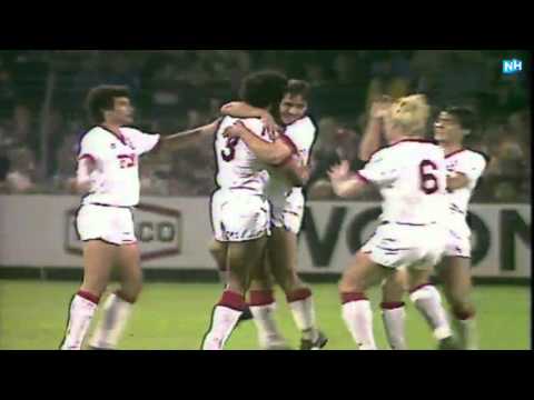 Afscheid van het stadion van HFC Haarlem, deel 2: De Oosttribune