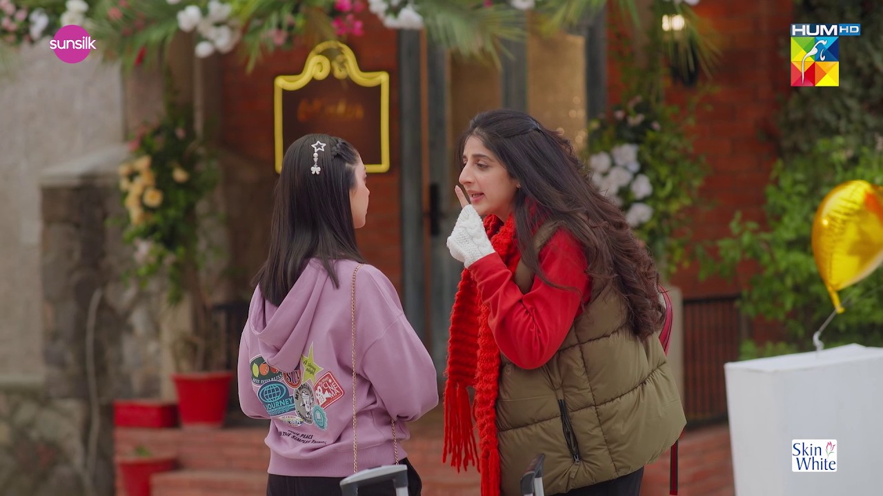 Tumhari Wajha Se Is  Bakwas Jagha Per Phas Gayi Houn...! Winter Love - HUM TV
