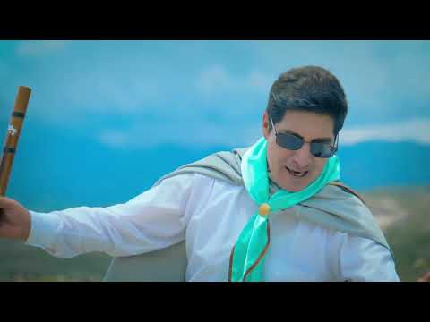 VUELE - CANGALLO CORAZÓN (Reyder Rodriguez) / guitarra: Riber Oré