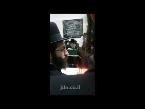 Satmar Rebbe R' Aharon In Siget At The Tziyun Of The Kedushas Yom Tov - Shvat 5779