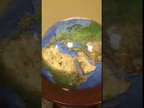 Глобус напольный Вид Земли из Космоса d=64 см на деревянной подставке