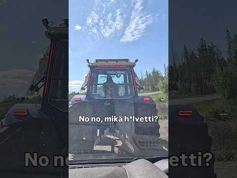 Mikä siihen Huttusen traktoriin tuli? Olisko sama ku Erkin kaivurissa?
