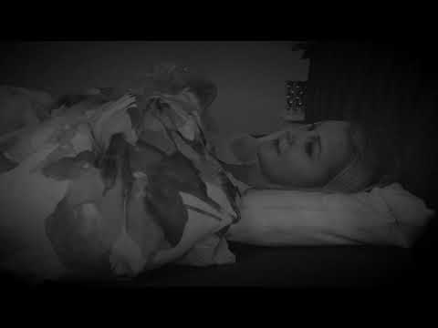 Horsch mol hi  - Kumm schlof äfach widda oi- Offizielles Musikvideo