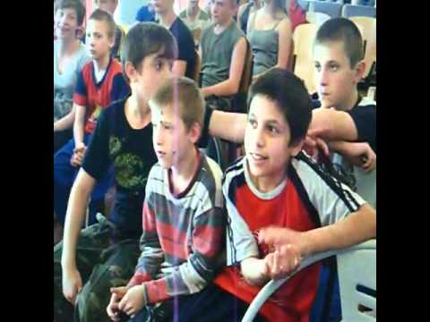 Добровольцы "Я Могу" 20 мая 2012 (Андрей Кокс - Планета).wmv