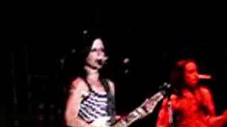 Dolores O Riordan - Can`t be with you LIVE @ ATHENS
